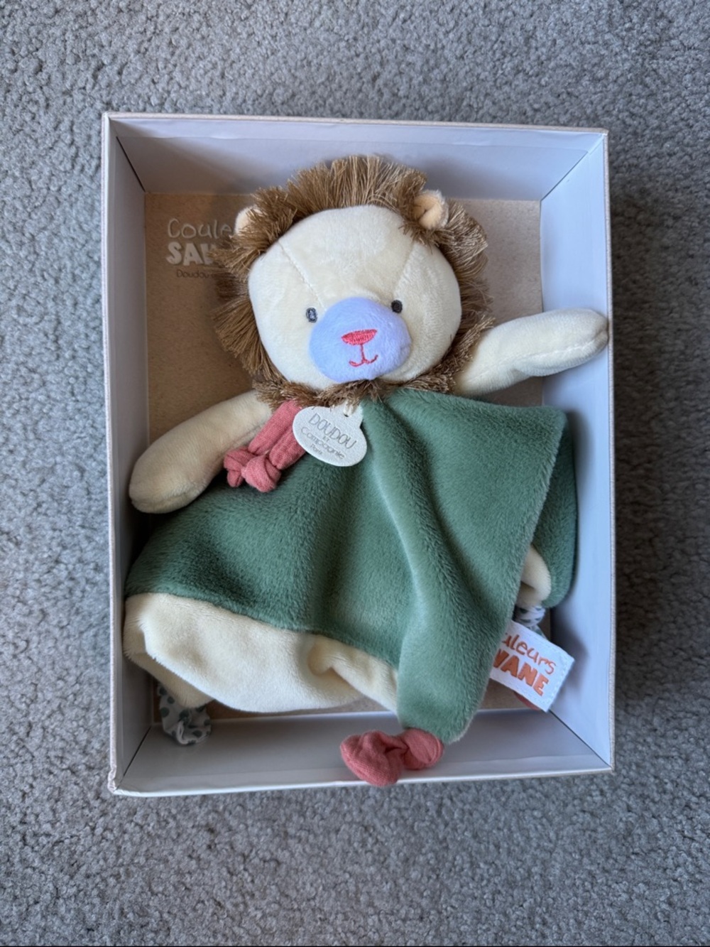 Green and Cream Lion Comforter Plush for Baby